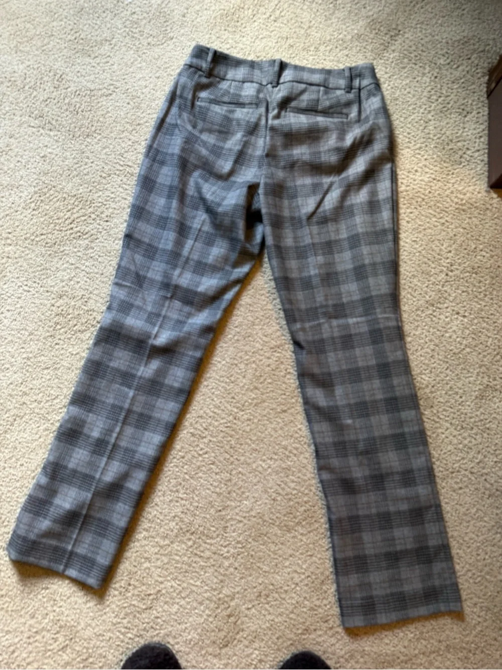 Ann Taylor Factory Gray Plaid Ankle Pants